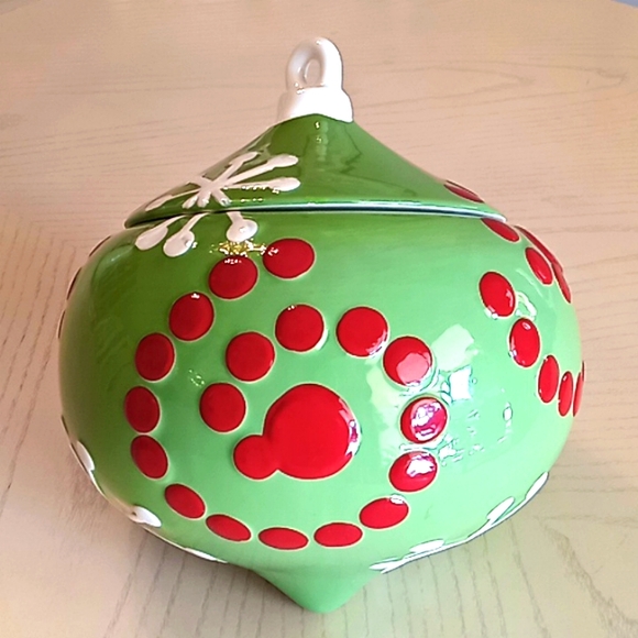 Real Home M&M's Christmas Green Ball Tree Ornament Cookie/Candy Jar. Like New! - Picture 7 of 15